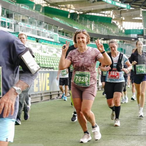 13.09.2026 - 21. swb-Marathon Bremen Michael Burmester http://msf.ph/oto/10434314 13.09.2026 13:33:09 Laufen im Stadion 155, 344, 350, 386, 428, 490, 594, 617, 690, 765, 786, 787, 1001, 1051, 1098, 1133, 1292, 1326, 1377, 1427, 1557, 1591, 1592, 1661, 1760, 1801, 1869, 1897, 1923, 1996, 2077, 2132, 2226, 2230, 2231, 2253, 2270, 2274, 2320, 2344, 2374, 2399, 2400, 2456, 2479, 2514, 2515, 2523, 2539, 2543, 2556, 2616, 2630, 2641, 2649, 2718, 2757, 2769, 2787, 2848, 2945, 2982, 3014, 3350, 3379, 3443, 3503, 3572, 3577, 3601, 3614, 3644, 3746, 3797, 3875, 3901, 3911, 3952, 3960, 4001 meine-sportfotos.de