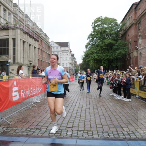13.09.2026 - Kiel Lauf Yannick Fuchs http://msf.ph/oto/10434357 13.09.2026 09:48:03 Ziel 122, 218, 366, 1227, 1713, 2241, 2755, 3812, 4225, 4288, 4467, 4710, 6242, 6809, 6942, 7070, 7258, 8080, 9694, 12007, 12167, 12393, 390, 466, 591, 1743, 2241, 3373, 3629, 3735, 3812, 4011, 4103, 4225, 4365, 4400, 4460, 4479, 4480, 4952, 5215, 5517, 6072, 6078, 6639, 6696, 6942, 7767, 8096, 8503, 8540, 8777, 8833, 9528, 9697, 9936, 10789, 10823, 11396, 11654, 12007, 12099, 12167, 872, 1047, 1976, 2656, 2671, 2970, 4219, 4350, 5185, 5518, 5825, 6464, 7247, 7481, 9755, 10200 meine-sportfotos.de