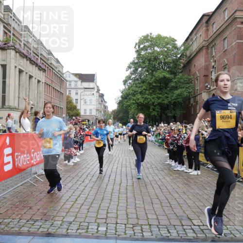 13.09.2026 - Kiel Lauf Yannick Fuchs http://msf.ph/oto/10434396 13.09.2026 09:48:04 Ziel 122, 218, 366, 872, 1227, 1713, 2755, 4288, 4467, 4710, 6242, 6809, 7070, 7258, 8080, 9694, 12393, 390, 466, 591, 1743, 2241, 2755, 3373, 3735, 3812, 4011, 4103, 4225, 4365, 4400, 4460, 4479, 4480, 4952, 5215, 5517, 6072, 6078, 6639, 6696, 6942, 7767, 8096, 8503, 8540, 8777, 8833, 9528, 9697, 9936, 10789, 10823, 11396, 11654, 12007, 12099, 12167, 12393, 1047, 1976, 2656, 2671, 2970, 4219, 4350, 5185, 5518, 5825, 6464, 7247, 7481, 9755, 10200, 5517, 6696, 10789 meine-sportfotos.de