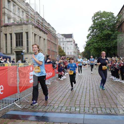 13.09.2026 - Kiel Lauf Yannick Fuchs http://msf.ph/oto/10434413 13.09.2026 09:48:05 Ziel 122, 218, 366, 872, 1227, 1713, 4288, 4467, 4710, 6242, 6809, 7070, 7258, 7481, 8080, 9694, 218, 390, 466, 591, 1743, 2241, 2755, 3373, 3735, 3812, 4011, 4103, 4225, 4365, 4400, 4460, 4479, 4480, 4952, 5215, 5517, 6078, 6696, 6942, 7767, 8096, 8503, 8540, 8777, 8833, 9528, 9697, 10789, 10823, 11396, 11654, 12007, 12099, 12167, 12393, 1047, 1976, 2656, 2671, 2970, 4219, 4350, 5185, 5518, 5825, 6464, 7247, 9755, 10200, 4480, 5517, 6696, 10789 meine-sportfotos.de