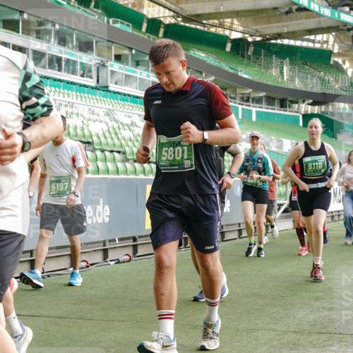 13.09.2026 - 21. swb-Marathon Bremen Michael Burmester http://msf.ph/oto/10434416 13.09.2026 13:33:13 Laufen im Stadion 155, 344, 350, 386, 428, 490, 594, 617, 690, 765, 786, 787, 1001, 1048, 1051, 1098, 1133, 1292, 1326, 1377, 1427, 1557, 1591, 1592, 1661, 1760, 1801, 1827, 1897, 1923, 1996, 2077, 2132, 2226, 2230, 2231, 2253, 2270, 2274, 2320, 2344, 2374, 2399, 2400, 2456, 2479, 2514, 2515, 2523, 2539, 2543, 2556, 2616, 2630, 2641, 2649, 2718, 2757, 2769, 2787, 2848, 2945, 2982, 3014, 3350, 3379, 3443, 3503, 3572, 3577, 3601, 3614, 3644, 3746, 3797, 3875, 3901, 3911, 3952, 3960, 4001 meine-sportfotos.de