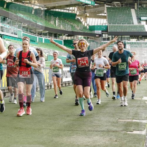 13.09.2026 - 21. swb-Marathon Bremen Michael Burmester http://msf.ph/oto/10434459 13.09.2026 13:33:15 Laufen im Stadion 155, 344, 350, 386, 428, 490, 594, 617, 690, 765, 786, 787, 1001, 1048, 1051, 1098, 1133, 1292, 1326, 1377, 1427, 1444, 1557, 1591, 1592, 1661, 1760, 1801, 1827, 1897, 1923, 1996, 2077, 2132, 2226, 2230, 2231, 2253, 2270, 2274, 2320, 2344, 2374, 2399, 2400, 2456, 2479, 2511, 2514, 2515, 2523, 2539, 2543, 2556, 2616, 2630, 2641, 2649, 2718, 2735, 2757, 2769, 2787, 2848, 2982, 3014, 3350, 3379, 3443, 3503, 3572, 3577, 3601, 3614, 3746, 3797, 3875, 3901, 3911, 3952, 3960, 4001 meine-sportfotos.de