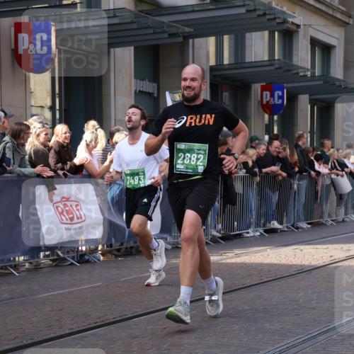 13.09.2026 - 21. swb-Marathon Bremen Strokosch-Dieckow http://msf.ph/oto/10434462 13.09.2026 13:13:18 Ziel 779, 1704, 2360, 2401, 2767, 2882, 3413, 6407, 7493, 7707, 8477, 8568, 8840, 8963, 9442, 9884, 13099, 280, 313, 621, 868, 987, 1207, 2130, 2498, 2559, 2858, 2962, 3566, 3625, 4582, 5345, 5769, 6038, 6349, 6394, 7874, 8197, 8291, 8419, 8464, 9092, 9217, 13140 meine-sportfotos.de