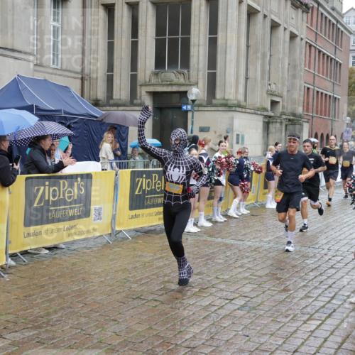 13.09.2026 - Kiel Lauf Yannick Fuchs http://msf.ph/oto/10434467 13.09.2026 11:44:30 Ziel  meine-sportfotos.de