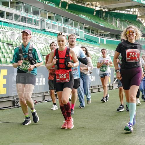13.09.2026 - 21. swb-Marathon Bremen Michael Burmester http://msf.ph/oto/10434496 13.09.2026 13:33:16 Laufen im Stadion 155, 344, 350, 386, 428, 490, 594, 617, 690, 765, 786, 787, 1001, 1048, 1051, 1098, 1133, 1292, 1326, 1377, 1427, 1444, 1557, 1591, 1592, 1661, 1760, 1801, 1827, 1897, 1923, 1996, 2077, 2132, 2226, 2230, 2231, 2253, 2270, 2274, 2320, 2344, 2374, 2399, 2400, 2456, 2479, 2511, 2514, 2515, 2523, 2539, 2543, 2556, 2616, 2630, 2641, 2649, 2718, 2735, 2757, 2769, 2787, 2848, 2982, 3014, 3350, 3443, 3503, 3572, 3577, 3601, 3614, 3746, 3797, 3875, 3901, 3911, 3952, 3960, 4001 meine-sportfotos.de