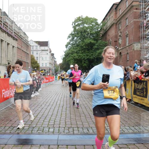 13.09.2026 - Kiel Lauf Yannick Fuchs http://msf.ph/oto/10434581 13.09.2026 09:48:13 Ziel 366, 872, 1047, 1227, 1976, 2656, 2671, 2970, 4219, 4467, 6242, 7070, 7247, 7481, 8080, 9755, 10200, 11954, 122, 218, 366, 390, 1713, 1743, 2241, 2755, 3735, 3812, 4103, 4225, 4288, 4365, 4400, 4460, 4479, 4710, 4952, 5215, 6078, 6242, 6809, 6942, 7258, 8096, 9528, 9694, 9697, 10823, 11396, 11654, 12007, 12099, 12167, 12393, 1493, 2943, 4350, 5185, 5518, 5825, 6464, 8455, 466, 3373, 4011, 4479, 4480, 4952, 5517, 6696, 7767, 8503, 8833, 9528, 10789 meine-sportfotos.de