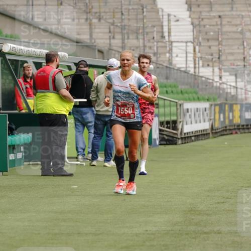 13.09.2026 - 21. swb-Marathon Bremen Michael Burmester http://msf.ph/oto/10434582 13.09.2026 12:36:38 Laufen im Stadion 365, 466, 658, 850, 1288, 1385, 1485, 1550, 1583, 1754, 1875, 1993, 2073, 3617, 4232, 7244, 7692, 7768, 8075, 8729, 13033, 482, 525, 668, 943, 1126, 1212, 1606, 1629, 2072, 2100, 5428, 7741 meine-sportfotos.de