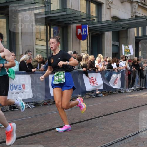 13.09.2026 - 21. swb-Marathon Bremen Strokosch-Dieckow http://msf.ph/oto/10434618 13.09.2026 13:13:22 Ziel 524, 683, 779, 1704, 1707, 1937, 2401, 2422, 2767, 2882, 3413, 5443, 6407, 6451, 7210, 7493, 7707, 8477, 8568, 8840, 8963, 9442, 9884, 13099, 280, 313, 621, 868, 987, 1207, 2130, 2360, 2498, 2962, 3566, 3625, 4582, 5345, 5769, 6038, 6349, 6394, 6407, 7874, 8197, 8291, 8419, 8464, 8568, 8963, 9092 meine-sportfotos.de
