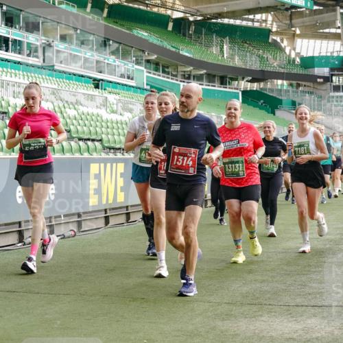 13.09.2026 - 21. swb-Marathon Bremen Michael Burmester http://msf.ph/oto/10434640 13.09.2026 13:33:23 Laufen im Stadion 155, 344, 350, 386, 428, 490, 594, 617, 690, 709, 765, 786, 787, 1001, 1048, 1051, 1098, 1133, 1292, 1377, 1427, 1444, 1557, 1591, 1592, 1661, 1760, 1827, 1897, 1923, 1996, 2077, 2132, 2226, 2230, 2231, 2253, 2270, 2274, 2320, 2374, 2399, 2400, 2456, 2479, 2511, 2514, 2515, 2523, 2539, 2543, 2556, 2616, 2630, 2641, 2649, 2718, 2735, 2757, 2769, 2787, 2848, 2982, 3014, 3345, 3350, 3443, 3503, 3577, 3601, 3614, 3746, 3797, 3875, 3901, 3911, 3952, 4001 meine-sportfotos.de