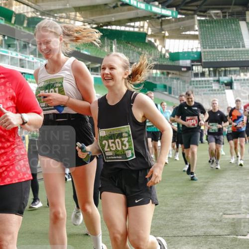 13.09.2026 - 21. swb-Marathon Bremen Michael Burmester http://msf.ph/oto/10434710 13.09.2026 13:33:26 Laufen im Stadion 155, 344, 350, 386, 428, 490, 594, 690, 709, 765, 786, 787, 916, 1001, 1048, 1051, 1098, 1133, 1292, 1377, 1427, 1444, 1557, 1591, 1592, 1661, 1703, 1760, 1827, 1897, 1923, 1996, 2077, 2132, 2226, 2230, 2231, 2253, 2270, 2274, 2320, 2374, 2399, 2400, 2456, 2479, 2511, 2514, 2515, 2523, 2539, 2543, 2556, 2616, 2630, 2641, 2649, 2718, 2735, 2757, 2769, 2787, 2848, 2982, 3014, 3345, 3350, 3443, 3503, 3577, 3601, 3614, 3746, 3797, 3875, 3901, 3911, 3952, 4001 meine-sportfotos.de