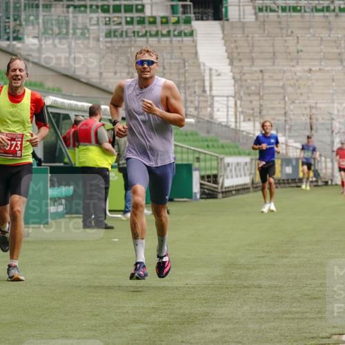 13.09.2026 - 21. swb-Marathon Bremen Michael Burmester http://msf.ph/oto/10434716 13.09.2026 12:36:53 Laufen im Stadion 365, 466, 658, 850, 1090, 1288, 1385, 1485, 1550, 1583, 1754, 1875, 1993, 2073, 2585, 3617, 4232, 7244, 7692, 7768, 8075, 8729, 13033, 299, 482, 525, 919, 1212, 1606, 1629, 2072, 5428, 7741 meine-sportfotos.de