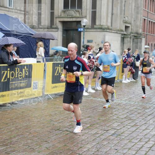 13.09.2026 - Kiel Lauf Yannick Fuchs http://msf.ph/oto/10434720 13.09.2026 11:44:46 Ziel  meine-sportfotos.de