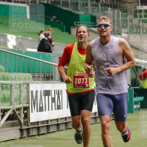 13.09.2026 - 21. swb-Marathon Bremen Michael Burmester http://msf.ph/oto/10434754 13.09.2026 12:36:55 Laufen im Stadion 365, 466, 658, 850, 1090, 1288, 1385, 1485, 1550, 1583, 1754, 1993, 2073, 2585, 3617, 4232, 7244, 7692, 7768, 8075, 8729, 13033, 299, 482, 525, 919, 1212, 1606, 1629, 2072, 5428, 7741 meine-sportfotos.de