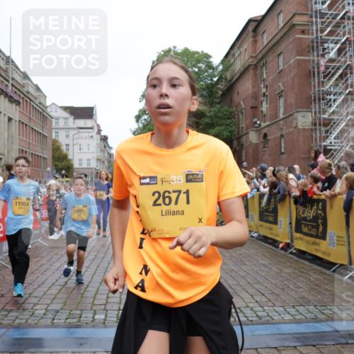 13.09.2026 - Kiel Lauf Yannick Fuchs http://msf.ph/oto/10434769 13.09.2026 09:48:21 Ziel 1047, 1493, 1976, 2656, 2671, 2970, 4219, 4350, 5185, 5518, 5825, 6464, 7247, 9755, 10200, 11954, 122, 218, 366, 872, 1227, 1713, 1743, 2241, 2755, 3735, 3812, 4103, 4219, 4225, 4288, 4365, 4460, 4467, 4710, 5215, 6078, 6242, 6809, 6942, 7070, 7258, 7481, 8080, 8096, 9694, 9755, 10823, 11396, 11654, 12007, 12099, 12167, 12393, 467, 1731, 2676, 2943, 3843, 6239, 7071, 7432, 8455, 10729, 11694, 390, 3735, 4103, 4365, 4400, 4460, 4952, 6078, 8096, 9697 meine-sportfotos.de