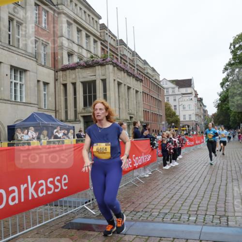 13.09.2026 - Kiel Lauf Yannick Fuchs http://msf.ph/oto/10434796 13.09.2026 09:48:23 Ziel 1047, 1493, 1976, 2656, 2671, 2943, 2970, 4350, 5185, 5518, 5825, 6464, 7247, 10200, 11954, 122, 218, 366, 872, 1227, 1713, 1743, 2241, 2755, 3812, 4219, 4225, 4288, 4365, 4460, 4467, 4710, 5215, 6242, 6809, 6942, 7070, 7258, 7481, 8080, 8096, 9694, 9755, 10823, 11396, 11654, 12007, 12167, 12393, 467, 1731, 2676, 3843, 5784, 6239, 7071, 7432, 7448, 8455, 9382, 9384, 10458, 10729, 11054, 11694, 390, 1743, 3735, 4103, 4365, 4400, 4460, 4952, 6078, 8096, 9697 meine-sportfotos.de