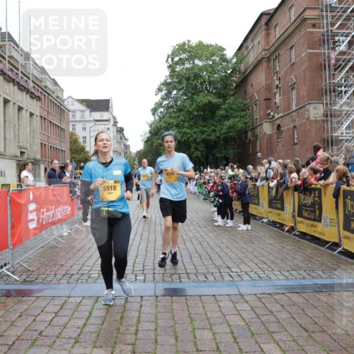 13.09.2026 - Kiel Lauf Yannick Fuchs http://msf.ph/oto/10434815 13.09.2026 09:48:26 Ziel 1047, 1493, 1976, 2656, 2671, 2943, 4350, 5185, 5518, 5825, 6464, 8455, 10200, 11954, 122, 218, 366, 872, 1227, 1713, 1976, 2241, 2656, 2755, 2970, 3812, 4219, 4225, 4288, 4467, 4710, 5215, 6242, 6809, 6942, 7070, 7247, 7258, 7481, 8080, 9694, 9755, 10200, 10823, 12007, 12167, 12393, 467, 1731, 2676, 3509, 3843, 5784, 6239, 7071, 7432, 7448, 9382, 9384, 10458, 10729, 10961, 11054, 11694, 390, 1743, 2241, 2755, 3735, 3812, 4103, 4225, 4365, 4460, 5215, 6078, 6942, 8096 meine-sportfotos.de