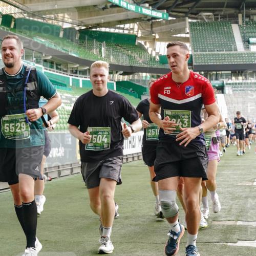 13.09.2026 - 21. swb-Marathon Bremen Michael Burmester http://msf.ph/oto/10434822 13.09.2026 13:33:31 Laufen im Stadion 155, 344, 350, 428, 490, 594, 679, 690, 709, 765, 786, 787, 916, 1001, 1048, 1051, 1098, 1133, 1292, 1377, 1427, 1444, 1557, 1591, 1592, 1661, 1703, 1760, 1827, 1923, 1996, 2077, 2132, 2226, 2230, 2231, 2270, 2274, 2320, 2374, 2399, 2400, 2451, 2456, 2479, 2511, 2514, 2515, 2523, 2539, 2543, 2556, 2616, 2630, 2641, 2649, 2718, 2735, 2757, 2769, 2787, 2848, 2982, 3014, 3345, 3350, 3443, 3503, 3577, 3601, 3614, 3746, 3797, 3875, 3901, 3911, 3952, 4001 meine-sportfotos.de
