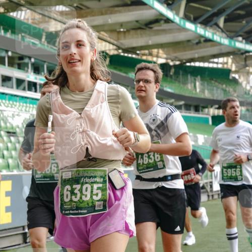 13.09.2026 - 21. swb-Marathon Bremen Michael Burmester http://msf.ph/oto/10434876 13.09.2026 13:33:35 Laufen im Stadion 155, 344, 350, 428, 490, 594, 679, 690, 709, 765, 786, 787, 916, 1001, 1026, 1048, 1051, 1098, 1133, 1292, 1377, 1444, 1557, 1591, 1592, 1661, 1703, 1760, 1827, 1923, 1996, 2077, 2132, 2226, 2230, 2231, 2270, 2274, 2320, 2374, 2399, 2400, 2451, 2456, 2479, 2511, 2514, 2515, 2523, 2539, 2543, 2556, 2616, 2630, 2641, 2649, 2718, 2735, 2757, 2769, 2787, 2848, 2982, 3014, 3345, 3350, 3443, 3503, 3577, 3601, 3614, 3708, 3709, 3720, 3797, 3875, 3901, 3911, 3952, 4001 meine-sportfotos.de
