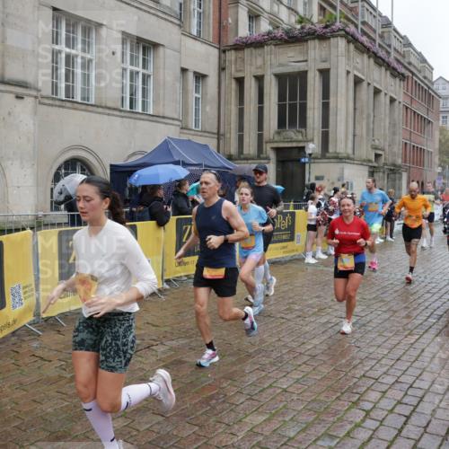 13.09.2026 - Kiel Lauf Yannick Fuchs http://msf.ph/oto/10434926 13.09.2026 11:45:01 Ziel  meine-sportfotos.de