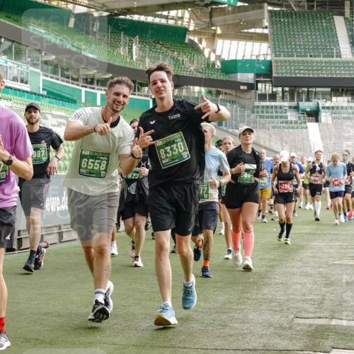 13.09.2026 - 21. swb-Marathon Bremen Michael Burmester http://msf.ph/oto/10434968 13.09.2026 13:33:41 Laufen im Stadion 155, 350, 428, 490, 594, 679, 690, 709, 765, 786, 787, 916, 1001, 1026, 1048, 1051, 1098, 1292, 1377, 1444, 1557, 1591, 1592, 1607, 1661, 1703, 1760, 1772, 1827, 1923, 1996, 2077, 2132, 2226, 2230, 2231, 2274, 2320, 2374, 2399, 2400, 2451, 2456, 2479, 2511, 2514, 2515, 2523, 2539, 2543, 2556, 2616, 2630, 2641, 2649, 2718, 2735, 2757, 2769, 2787, 2848, 2982, 3014, 3345, 3350, 3443, 3503, 3577, 3601, 3614, 3708, 3709, 3720, 3797, 3875, 3901, 3911, 3952, 4001, 4014 meine-sportfotos.de