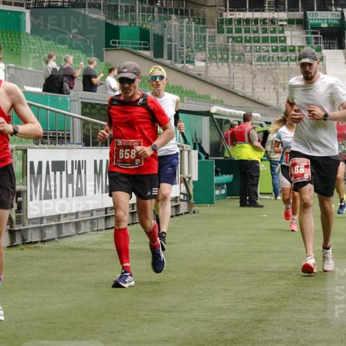 13.09.2026 - 21. swb-Marathon Bremen Michael Burmester http://msf.ph/oto/10435023 13.09.2026 12:37:18 Laufen im Stadion 365, 466, 658, 850, 895, 1090, 1288, 1385, 1485, 1583, 1604, 1754, 1993, 2073, 2585, 2670, 3617, 7244, 7768, 8075, 8081, 8729, 9522, 13033, 250, 272, 299, 525, 919, 1089, 1212, 2072, 5428, 7741 meine-sportfotos.de