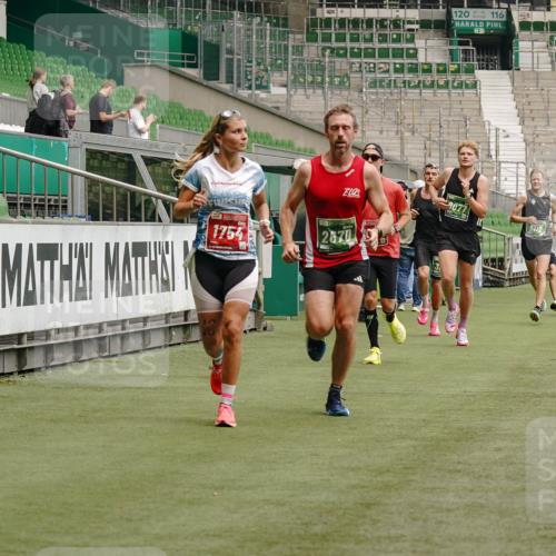 13.09.2026 - 21. swb-Marathon Bremen Michael Burmester http://msf.ph/oto/10435073 13.09.2026 12:37:22 Laufen im Stadion 365, 466, 658, 850, 895, 1090, 1118, 1288, 1385, 1485, 1583, 1604, 1754, 1993, 2073, 2585, 2670, 3617, 7244, 7768, 8075, 8081, 8729, 9522, 13033, 250, 272, 299, 525, 919, 1089, 1212, 2072, 5428, 7741 meine-sportfotos.de