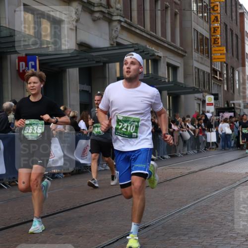 13.09.2026 - 21. swb-Marathon Bremen Strokosch-Dieckow http://msf.ph/oto/10435140 13.09.2026 13:13:41 Ziel 524, 670, 683, 1433, 1613, 1704, 1707, 1937, 2422, 2701, 2824, 3236, 5443, 5593, 5610, 6145, 6451, 7029, 7210, 7283, 7435, 7963, 8118, 8886, 9426, 9635, 9884, 10105, 779, 2130, 2360, 2401, 2767, 2882, 3413, 6407, 7493, 7707, 8477, 8568, 8840, 8963, 9442, 9884, 13099 meine-sportfotos.de