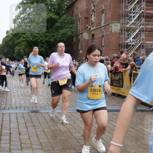 13.09.2026 - Kiel Lauf Yannick Fuchs http://msf.ph/oto/10435160 13.09.2026 09:48:58 Ziel 830, 1547, 2663, 2852, 2921, 3418, 3550, 4961, 6065, 6278, 6362, 6593, 8844, 9058, 9209, 9219, 9691, 10092, 11184, 11294, 11411, 12614, 467, 1493, 1547, 1731, 2047, 2663, 2676, 2852, 2943, 3509, 3843, 4350, 5518, 5784, 6239, 7071, 7432, 7448, 8455, 9382, 9384, 10458, 10729, 10961, 11054, 11184, 11694, 221, 784, 1559, 1561, 2115, 2592, 2626, 2731, 2867, 3094, 4173, 4333, 8617, 8681, 9001, 10150, 11190, 11322, 11989, 11990, 1047, 1493, 1976, 2656, 2671, 4350, 5185, 5518 meine-sportfotos.de