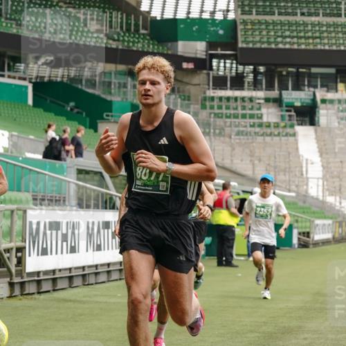 13.09.2026 - 21. swb-Marathon Bremen Michael Burmester http://msf.ph/oto/10435167 13.09.2026 12:37:28 Laufen im Stadion 346, 365, 466, 658, 850, 895, 1090, 1118, 1288, 1385, 1485, 1583, 1604, 1754, 2073, 2141, 2585, 2670, 3617, 7244, 7650, 7768, 8075, 8081, 8729, 9522, 9617, 250, 272, 299, 525, 919, 1089, 1212, 2072, 5428, 7741 meine-sportfotos.de
