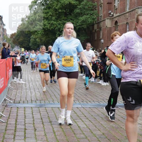 13.09.2026 - Kiel Lauf Yannick Fuchs http://msf.ph/oto/10435177 13.09.2026 09:49:00 Ziel 830, 3418, 3550, 4961, 6065, 6278, 6362, 6593, 8844, 9058, 9219, 9691, 10092, 11294, 11411, 12614, 467, 1493, 1547, 1731, 2047, 2663, 2676, 2852, 2921, 2943, 3509, 3843, 5784, 6239, 7071, 7432, 7448, 8455, 9209, 9382, 9384, 10458, 10729, 10961, 11054, 11184, 11694, 221, 784, 1559, 1561, 2115, 2592, 2626, 2731, 2867, 3094, 4173, 4333, 4364, 4962, 8617, 8681, 8869, 9001, 10150, 11190, 11322, 11989, 11990, 1493, 4350, 5185, 5518 meine-sportfotos.de