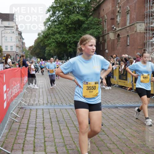 13.09.2026 - Kiel Lauf Yannick Fuchs http://msf.ph/oto/10435245 13.09.2026 09:49:03 Ziel 1559, 1561, 2867, 3418, 3550, 4333, 4961, 6065, 6278, 6362, 6593, 8844, 9001, 9058, 9219, 9691, 10092, 11190, 11294, 11322, 11411, 12614, 467, 830, 1547, 1731, 2047, 2663, 2676, 2852, 2921, 2943, 3509, 3843, 5784, 6239, 6362, 7071, 7432, 7448, 8455, 9209, 9382, 9384, 10458, 10729, 10961, 11054, 11184, 11694, 221, 784, 2115, 2592, 2626, 2731, 2919, 3094, 4173, 4364, 4962, 8617, 8681, 8869, 10145, 10150, 11989, 11990, 1493, 4350, 5518 meine-sportfotos.de