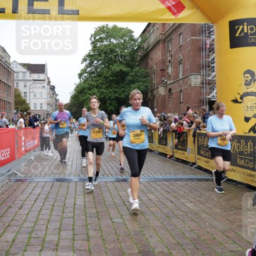 13.09.2026 - Kiel Lauf Yannick Fuchs http://msf.ph/oto/10435276 13.09.2026 09:49:10 Ziel 221, 1559, 1561, 2115, 2592, 2731, 2867, 3094, 4333, 6278, 8681, 8844, 9001, 9058, 9219, 10150, 11190, 11322, 11411, 11989, 11990, 467, 830, 1547, 2047, 2663, 2676, 2852, 2921, 3418, 3509, 3550, 3843, 4961, 5784, 6065, 6239, 6362, 6593, 7071, 7432, 7448, 9058, 9209, 9219, 9382, 9384, 9691, 10092, 10458, 10729, 10961, 11054, 11184, 11294, 11694, 12614, 784, 2065, 2327, 2626, 2919, 3785, 4173, 4363, 4364, 4376, 4711, 4962, 5404, 8617, 8869, 10145, 12492, 12632, 467, 1731 meine-sportfotos.de