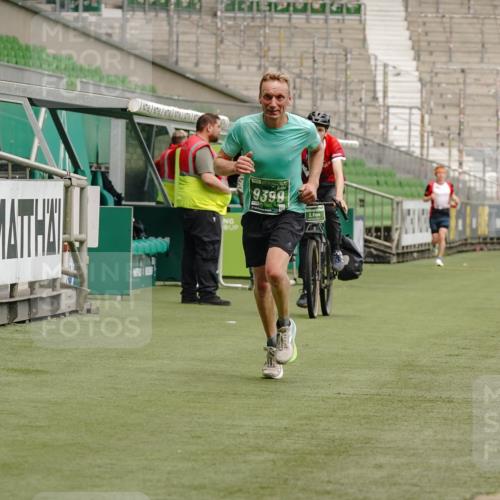 13.09.2026 - 21. swb-Marathon Bremen Michael Burmester http://msf.ph/oto/10435312 13.09.2026 12:37:35 Laufen im Stadion 346, 365, 466, 658, 895, 1090, 1118, 1288, 1385, 1485, 1583, 1604, 1754, 2073, 2141, 2352, 2585, 2670, 3606, 3617, 6112, 7244, 7650, 7768, 8075, 8077, 8081, 8729, 9399, 9522, 9617, 250, 272, 299, 525, 919, 1089, 1212, 2072, 5428, 7741 meine-sportfotos.de
