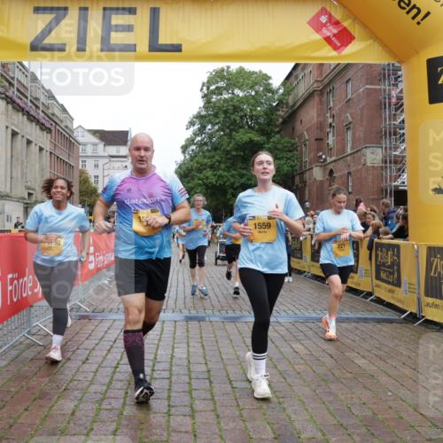 13.09.2026 - Kiel Lauf Yannick Fuchs http://msf.ph/oto/10435313 13.09.2026 09:49:13 Ziel 221, 784, 1559, 1561, 2115, 2592, 2626, 2731, 2867, 3094, 4173, 4333, 6278, 8617, 8681, 9001, 10150, 11190, 11322, 11989, 11990, 830, 1547, 2047, 2663, 2852, 2921, 3418, 3509, 3550, 3843, 4961, 5784, 6065, 6239, 6278, 6362, 6593, 7071, 7432, 7448, 8844, 9058, 9209, 9219, 9382, 9384, 9691, 10092, 10458, 10961, 11054, 11184, 11294, 11411, 11694, 12614, 2065, 2327, 2919, 3785, 4363, 4364, 4376, 4711, 4962, 5404, 8869, 10145, 12492, 12632, 467, 1731, 6239, 7071 meine-sportfotos.de