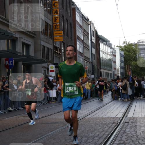 13.09.2026 - 21. swb-Marathon Bremen Strokosch-Dieckow http://msf.ph/oto/10435359 13.09.2026 13:13:50 Ziel 107, 235, 670, 1433, 1542, 1613, 1998, 2043, 2084, 2203, 2701, 2824, 2913, 2922, 4728, 5593, 5610, 5986, 6145, 7029, 7435, 7591, 7659, 7963, 8118, 8886, 8919, 9426, 9635, 9783, 10105, 524, 670, 683, 1704, 1707, 1937, 2401, 2422, 2767, 2882, 3236, 3413, 5443, 6451, 7210, 7283, 7493, 7707, 8840, 9442, 9635, 9884, 13099 meine-sportfotos.de