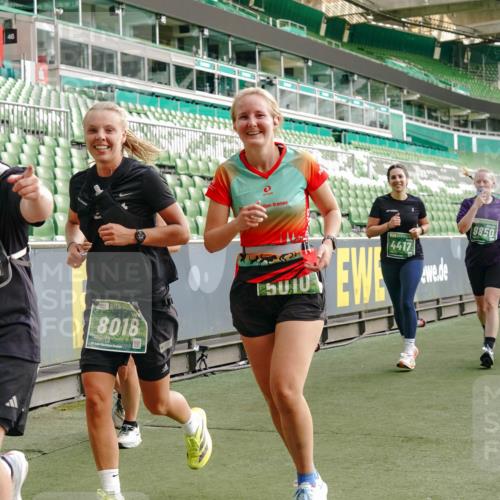 13.09.2026 - 21. swb-Marathon Bremen Michael Burmester http://msf.ph/oto/10435419 13.09.2026 13:34:06 Laufen im Stadion 155, 170, 193, 368, 428, 594, 679, 709, 765, 786, 787, 916, 1001, 1026, 1048, 1051, 1098, 1292, 1321, 1377, 1444, 1553, 1557, 1560, 1591, 1592, 1607, 1661, 1703, 1760, 1772, 1784, 1827, 1996, 2077, 2132, 2226, 2338, 2399, 2400, 2451, 2479, 2511, 2515, 2539, 2543, 2616, 2630, 2641, 2718, 2735, 2757, 2769, 2787, 2791, 2982, 3014, 3179, 3345, 3443, 3503, 3547, 3577, 3601, 3614, 3660, 3708, 3709, 3720, 3797, 3875, 3901, 3911, 3914, 3952, 4001, 4014, 5151 meine-sportfotos.de