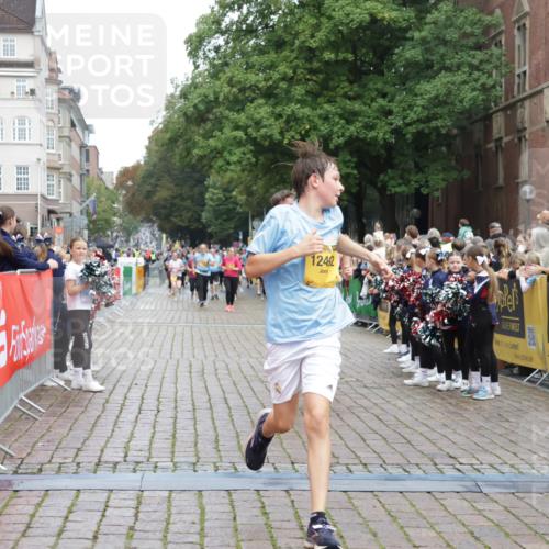 13.09.2026 - Kiel Lauf Yannick Fuchs http://msf.ph/oto/10435508 13.09.2026 09:49:31 Ziel 2065, 2327, 2919, 3785, 4363, 4376, 4711, 5404, 10145, 12492, 12632, 221, 784, 1559, 1561, 2115, 2592, 2626, 2731, 2867, 2919, 3094, 3418, 3550, 4173, 4333, 4364, 4961, 4962, 6065, 6278, 6593, 8617, 8681, 8844, 8869, 9001, 9058, 9219, 10150, 11190, 11294, 11322, 11411, 11989, 11990, 2066, 2110, 2366, 2976, 3571, 3687, 4067, 4125, 6359, 6658, 7606, 7641, 7884, 8128, 9944, 10105, 10159, 10229, 10565, 10990, 11973, 12045, 12560, 12749, 830, 3550, 4961, 6065 meine-sportfotos.de