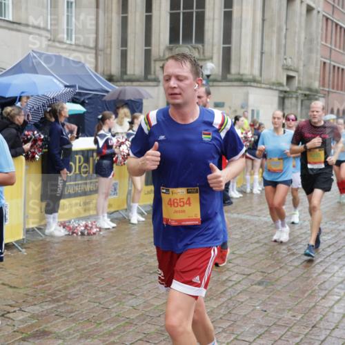 13.09.2026 - Kiel Lauf Yannick Fuchs http://msf.ph/oto/10435534 13.09.2026 11:46:06 Ziel  meine-sportfotos.de