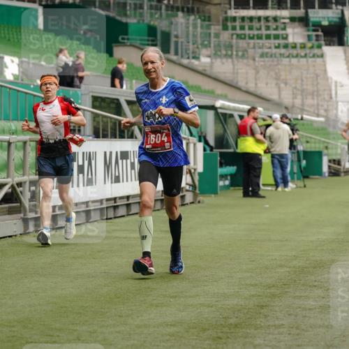 13.09.2026 - 21. swb-Marathon Bremen Michael Burmester http://msf.ph/oto/10435538 13.09.2026 12:37:57 Laufen im Stadion 277, 346, 466, 658, 895, 1090, 1118, 1320, 1323, 1385, 1485, 1583, 1604, 1754, 1911, 2073, 2141, 2352, 2585, 2670, 3080, 3606, 3617, 5160, 6112, 7244, 7650, 7768, 8077, 8081, 8729, 9399, 9522, 9617, 250, 272, 299, 525, 919, 1089, 1212, 2072, 5428 meine-sportfotos.de