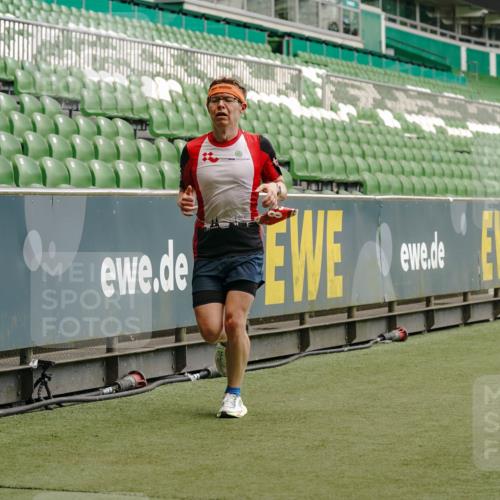 13.09.2026 - 21. swb-Marathon Bremen Michael Burmester http://msf.ph/oto/10435581 13.09.2026 12:38:02 Laufen im Stadion 277, 346, 466, 658, 895, 901, 1090, 1118, 1320, 1323, 1385, 1485, 1583, 1604, 1754, 1911, 2073, 2141, 2352, 2585, 2670, 3080, 3606, 3617, 5160, 6112, 7244, 7650, 8077, 8081, 8729, 9399, 9522, 9617, 250, 272, 299, 525, 919, 1089, 1212, 2072, 5428 meine-sportfotos.de