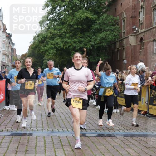 13.09.2026 - Kiel Lauf Yannick Fuchs http://msf.ph/oto/10435634 13.09.2026 09:49:44 Ziel 2066, 2110, 2366, 2976, 3571, 3687, 4067, 4125, 6658, 7606, 7641, 7884, 8128, 9944, 10159, 10229, 10565, 10990, 11973, 12045, 12560, 12749, 221, 784, 2065, 2115, 2327, 2592, 2626, 2731, 2919, 3094, 3785, 4173, 4363, 4364, 4376, 4711, 4962, 5404, 8617, 8681, 8869, 10145, 10150, 11989, 11990, 12492, 12632, 639, 951, 1033, 1796, 3914, 4856, 5791, 6359, 6706, 6707, 7937, 8584, 8585, 8589, 8790, 8890, 9122, 9780, 10105, 10178, 12047, 12462, 6278, 11411 meine-sportfotos.de