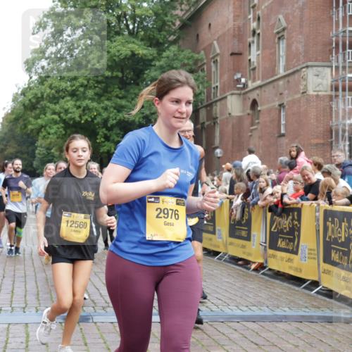 13.09.2026 - Kiel Lauf Yannick Fuchs http://msf.ph/oto/10435709 13.09.2026 09:49:49 Ziel 2066, 2110, 2366, 2976, 3571, 3687, 4067, 4125, 6359, 6658, 6706, 6707, 7606, 7641, 7884, 7937, 8128, 10105, 10159, 10229, 10565, 10990, 11973, 12045, 12047, 12560, 12749, 784, 2065, 2115, 2327, 2626, 2731, 2919, 3785, 4173, 4363, 4364, 4376, 4711, 4962, 5404, 8617, 8869, 9944, 10145, 11973, 11989, 11990, 12492, 12632, 639, 951, 1033, 1796, 3042, 3602, 3914, 4856, 5619, 5791, 7142, 8584, 8585, 8589, 8790, 8890, 9122, 9780, 10074, 10108, 10178, 10487, 10491, 12462 meine-sportfotos.de