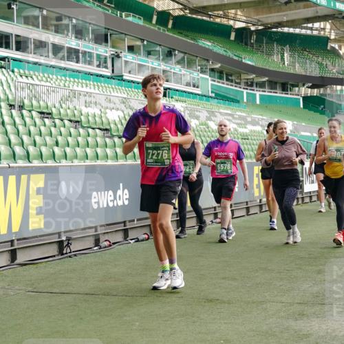 13.09.2026 - 21. swb-Marathon Bremen Michael Burmester http://msf.ph/oto/10435744 13.09.2026 13:34:24 Laufen im Stadion 155, 170, 193, 368, 428, 496, 594, 679, 709, 765, 916, 1001, 1026, 1048, 1051, 1098, 1280, 1321, 1396, 1444, 1553, 1557, 1560, 1607, 1661, 1703, 1760, 1772, 1784, 1827, 1965, 1992, 1996, 2077, 2132, 2226, 2335, 2338, 2399, 2400, 2451, 2479, 2511, 2515, 2543, 2641, 2718, 2735, 2757, 2787, 2791, 2982, 3179, 3191, 3345, 3443, 3503, 3547, 3577, 3601, 3614, 3660, 3708, 3709, 3720, 3797, 3875, 3904, 3911, 3914, 3952, 4001, 4014, 4500, 4546, 4561, 5151 meine-sportfotos.de