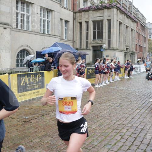 13.09.2026 - Kiel Lauf Yannick Fuchs http://msf.ph/oto/10435812 13.09.2026 11:46:27 Ziel  meine-sportfotos.de