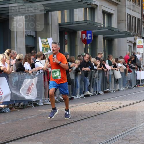 13.09.2026 - 21. swb-Marathon Bremen Strokosch-Dieckow http://msf.ph/oto/10435834 13.09.2026 13:14:10 Ziel 107, 199, 376, 469, 1043, 1125, 1492, 1542, 1814, 2043, 2203, 2913, 3085, 3545, 3821, 3834, 4452, 4685, 4728, 5239, 5794, 5836, 5986, 6130, 6506, 7117, 7591, 7659, 7782, 7826, 8366, 8456, 8919, 9242, 9783, 9868, 10016, 235, 524, 670, 683, 1433, 1542, 1613, 1707, 1937, 1998, 2084, 2422, 2701, 2824, 2922, 3236, 5443, 5593, 5610, 6145, 7029, 7210, 7283, 7435, 7591, 7963, 8118, 8886, 8919, 9426, 9635, 10105 meine-sportfotos.de