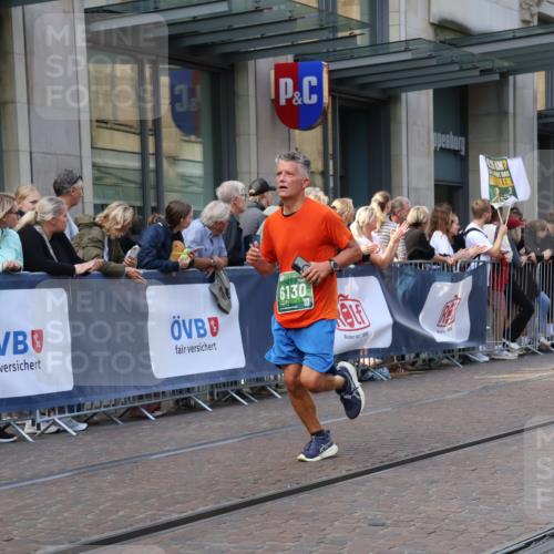 13.09.2026 - 21. swb-Marathon Bremen Strokosch-Dieckow http://msf.ph/oto/10435862 13.09.2026 13:14:11 Ziel 107, 199, 376, 469, 1043, 1125, 1492, 1814, 2043, 2203, 2251, 2913, 2971, 3085, 3545, 3821, 3834, 4452, 4586, 4685, 4728, 5239, 5794, 5836, 5986, 6130, 6506, 7117, 7659, 7782, 7826, 8366, 8456, 9242, 9783, 9868, 10016, 235, 524, 670, 683, 1433, 1542, 1613, 1707, 1998, 2084, 2422, 2701, 2824, 2922, 3236, 4728, 5443, 5593, 5610, 6145, 7029, 7210, 7283, 7435, 7591, 7963, 8118, 8886, 8919, 9426, 9635, 10105 meine-sportfotos.de