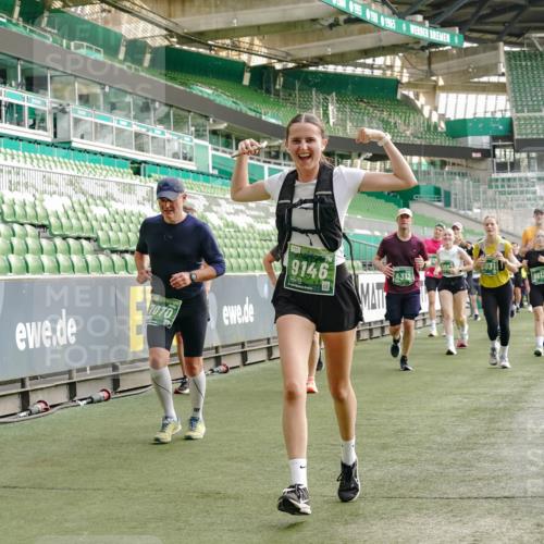 13.09.2026 - 21. swb-Marathon Bremen Michael Burmester http://msf.ph/oto/10435864 13.09.2026 13:34:43 Laufen im Stadion 170, 193, 368, 428, 462, 496, 594, 679, 709, 765, 916, 1001, 1026, 1048, 1098, 1280, 1321, 1396, 1444, 1553, 1557, 1560, 1607, 1661, 1703, 1760, 1772, 1784, 1827, 1965, 1974, 1977, 1992, 1996, 2335, 2338, 2399, 2400, 2451, 2479, 2511, 2515, 2543, 2641, 2650, 2718, 2735, 2757, 2787, 2791, 2894, 2982, 3090, 3179, 3191, 3345, 3406, 3443, 3503, 3547, 3577, 3614, 3660, 3708, 3709, 3720, 3797, 3875, 3904, 3911, 3914, 3952, 4001, 4014, 4500, 4546, 4561, 4967, 5151, 5229 meine-sportfotos.de