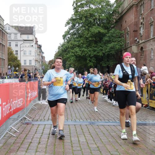 13.09.2026 - Kiel Lauf Yannick Fuchs http://msf.ph/oto/10435873 13.09.2026 09:50:01 Ziel 639, 951, 1033, 1796, 3042, 3602, 3914, 4856, 5791, 6706, 6707, 7142, 7937, 8584, 8585, 8589, 8790, 8890, 9122, 9780, 10074, 10178, 11565, 11814, 12047, 12462, 2065, 2066, 2110, 2366, 2976, 3571, 3687, 4067, 4125, 4363, 4376, 6359, 6658, 7606, 7641, 7884, 8128, 9944, 10105, 10159, 10229, 10565, 10990, 11973, 12045, 12492, 12560, 12749, 1366, 5184, 5254, 5535, 5619, 7864, 8023, 8042, 9683, 9793, 10108, 10487, 10491, 10548, 2327, 2919 meine-sportfotos.de