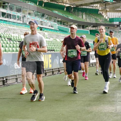 13.09.2026 - 21. swb-Marathon Bremen Michael Burmester http://msf.ph/oto/10435908 13.09.2026 13:34:47 Laufen im Stadion 170, 193, 368, 428, 462, 496, 594, 679, 709, 765, 916, 1026, 1048, 1098, 1280, 1321, 1396, 1444, 1553, 1557, 1560, 1607, 1661, 1703, 1760, 1772, 1784, 1827, 1965, 1974, 1977, 1992, 1996, 2335, 2338, 2399, 2400, 2451, 2479, 2511, 2515, 2543, 2641, 2650, 2718, 2735, 2757, 2787, 2791, 2894, 2982, 3090, 3179, 3191, 3345, 3406, 3443, 3503, 3547, 3577, 3614, 3660, 3708, 3709, 3720, 3875, 3904, 3911, 3914, 3952, 4001, 4014, 4200, 4290, 4500, 4546, 4561, 4880, 4967, 5151, 5229 meine-sportfotos.de