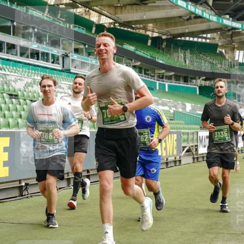 13.09.2026 - 21. swb-Marathon Bremen Michael Burmester http://msf.ph/oto/10435923 13.09.2026 13:05:35 Laufen im Stadion 109, 178, 217, 244, 287, 323, 394, 430, 454, 534, 536, 565, 578, 613, 647, 784, 891, 900, 1073, 1239, 1243, 1274, 1307, 1308, 1365, 1373, 1380, 1456, 1533, 1574, 1581, 1627, 1656, 1687, 1780, 1909, 1914, 1932, 1941, 2023, 2076, 2089, 2126, 2241, 2244, 2265, 2301, 2310, 2355, 2369, 2393, 2430, 2452, 2464, 2602, 2723, 2742, 2764, 2867, 2872, 2910, 2919, 2957, 2959, 2985, 3028, 3030, 3115, 3217, 3278, 3320, 3343, 3419, 3425, 3444, 3485, 3521, 3796, 3909 meine-sportfotos.de